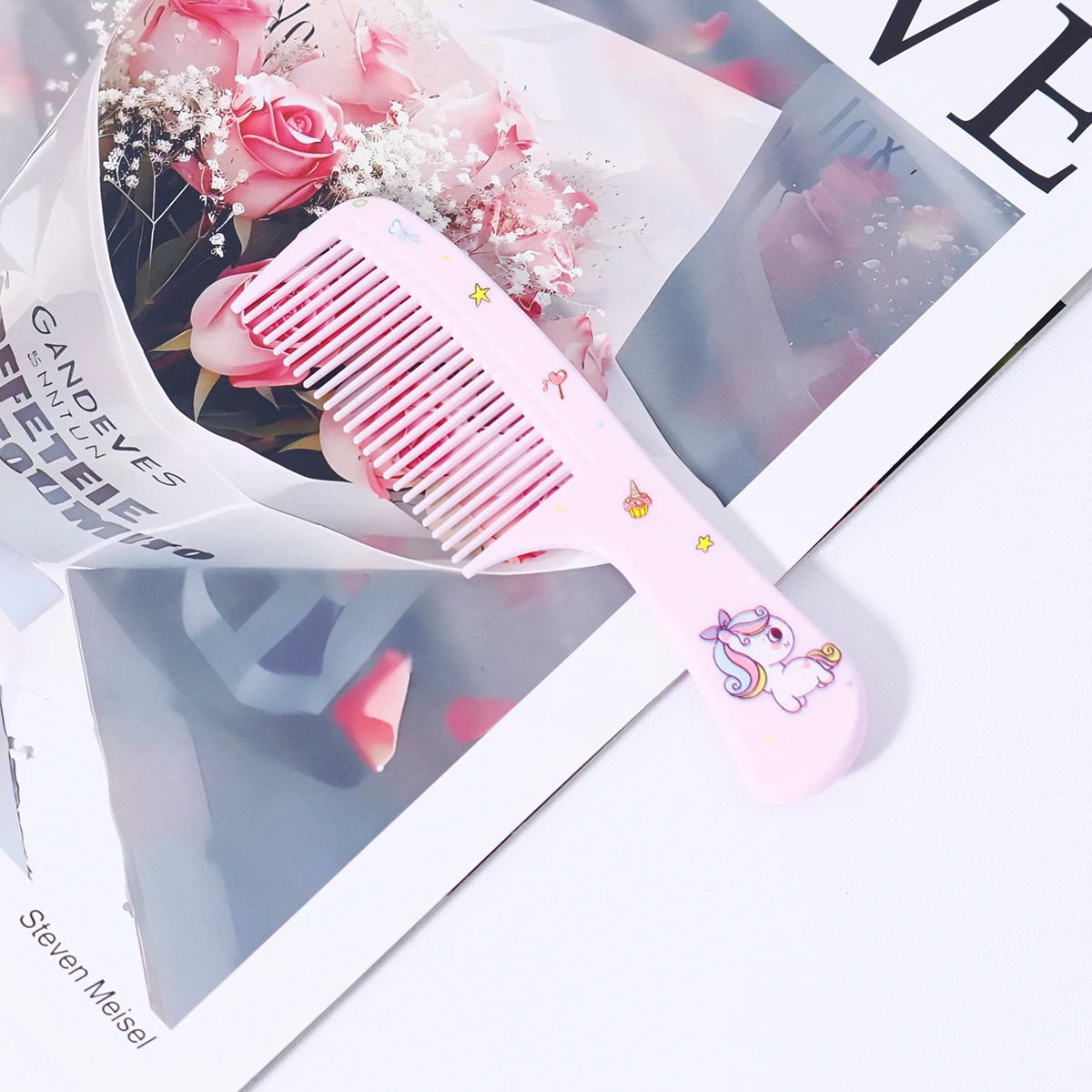 4-piece Cartoon Unicorn hair comb set- foldable hair brush with mirror included!